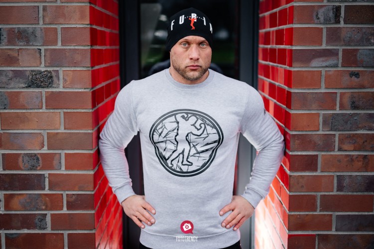 211a8051e3d5aa135e4704f991bac894