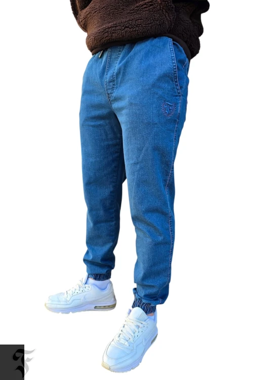 spodnie-joggery-niebieskie-haft-furia-basic