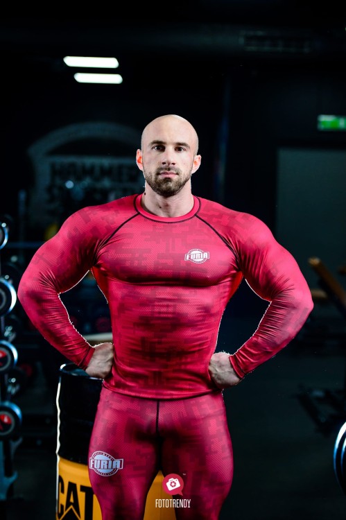 7619a84fa01ec2a4b29444abaede054c