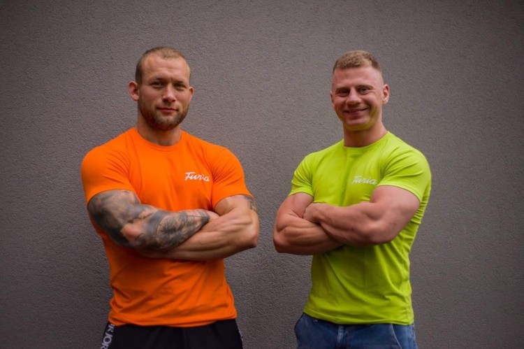 082e85fc8e3e19b874dde75c67c1effe